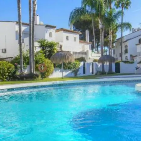 Noctua Paraiso 017 Apartman *